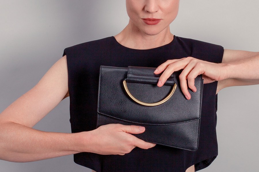 Gretchen Handytasche aus Leder – Stilvoller Schutz für Ihr Smartphone: Taschen aus Leder